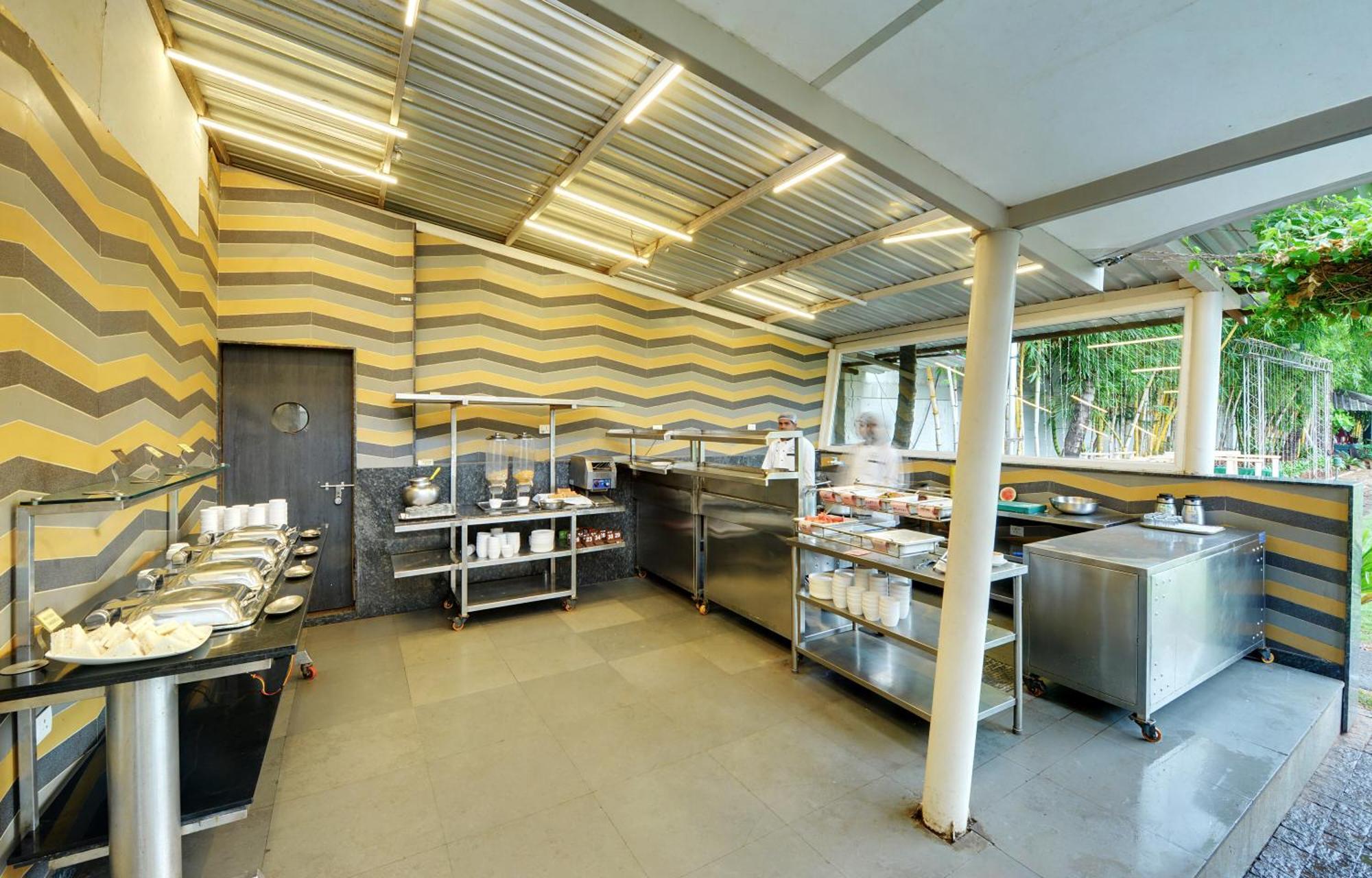 Hotel Sankam Residency 3*